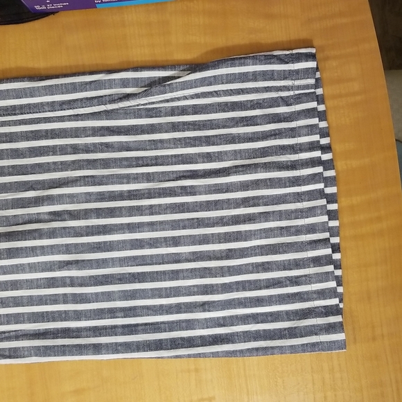 Size 12, great condition striped cotton pants - Picture 4 of 5